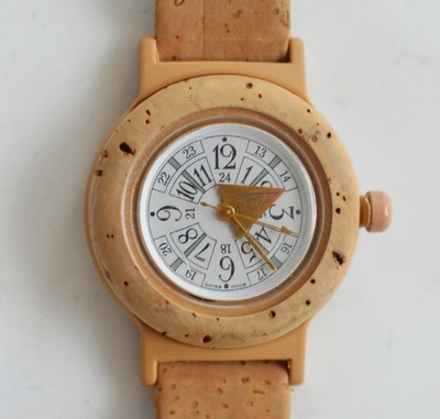 Adriano Damiani Korkuhr A-4050 Traun   Swiss Made   mit original Korkarmban