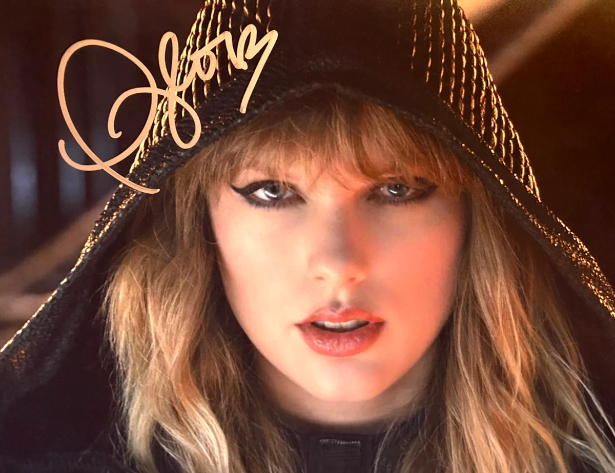 Taylor Swift Autograph for sale | eBay