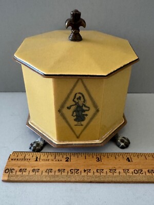 EMPIRE LUCITE ART DECO BUTTERSCOTCH YELLOW WOMAN GODDESS FOOTED DRESSER JAR VTG