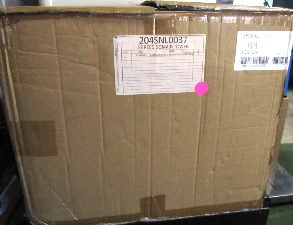 Tripp-Lite SRW6U SmartRack 6U Low-Profile Switch-Depth Wall-Mount Mini Rack[CTA] - Image 2 of 4