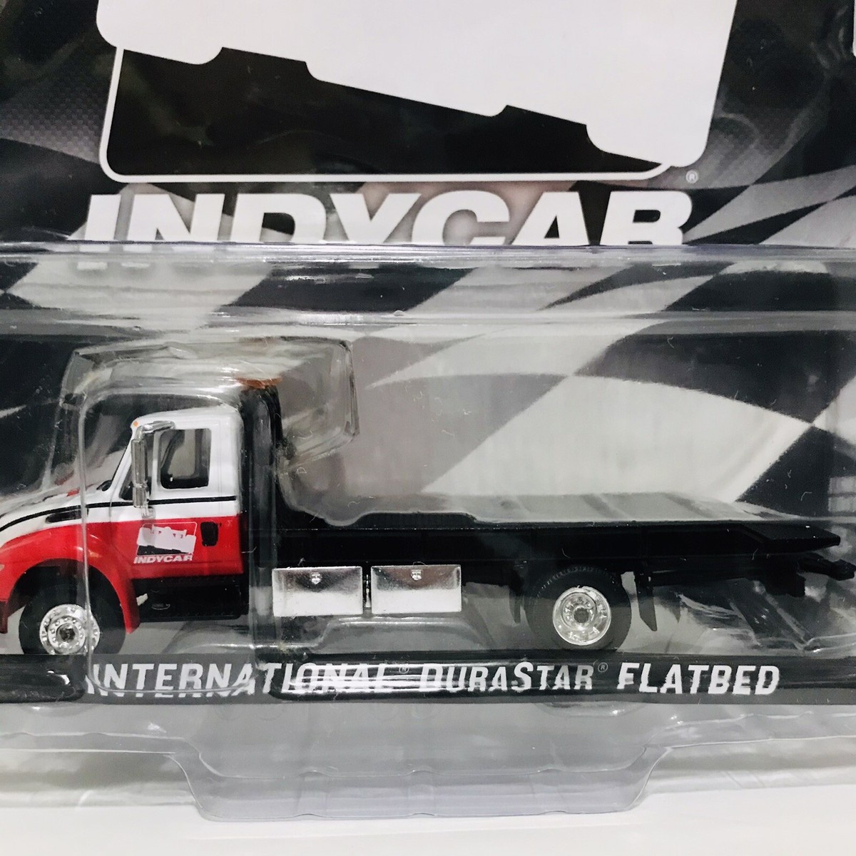 International Durastar Flatbed 1:64 Scale Greenlight 30033 Age 8+