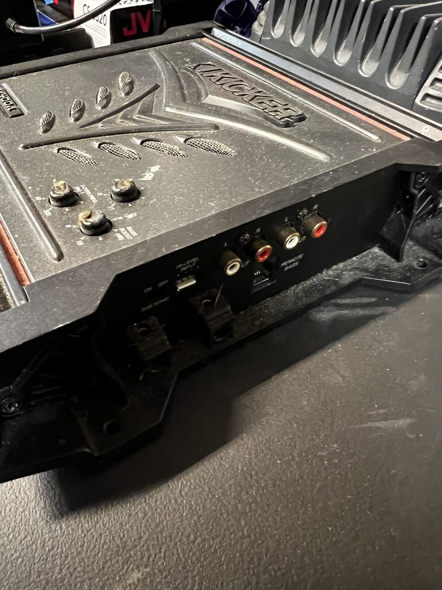 Kicker ZX400.1 Old School Amp Amplifier - UNTESTED- POWERS Kicker ZX400.1 Old School Amp Amplifier - UNTESTED- POWERS