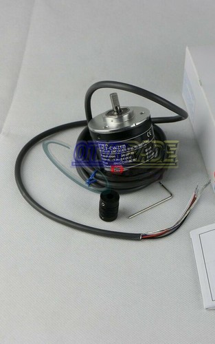 NEW ONE in Box Omron E6C2-CWZ5B 360P/R Rotary Encoder - Picture 2 of 5