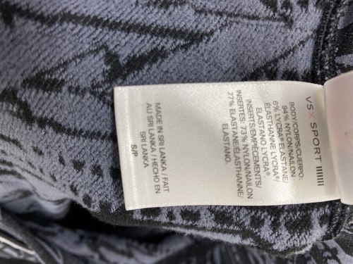 VSX Victorias Secret Small Quarter Zip Grey Black Reflective Str Active Stretch - Picture 11 of 12