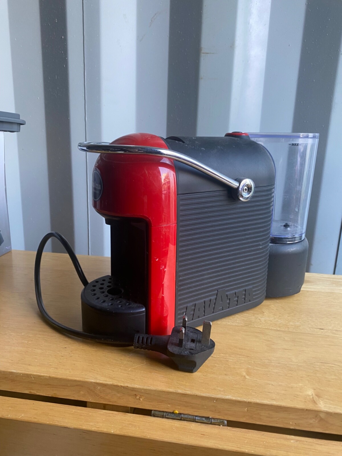 Lavazza Jolie Capsule Coffee Machine Red (18000072) 8000070503397 eBay