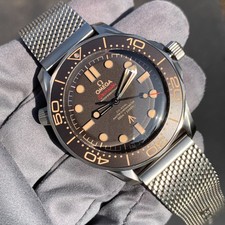 Omega Seamaster 007 Edition Titanium Divers Wristwatch Ref. 210.90.42.20.01.001 7