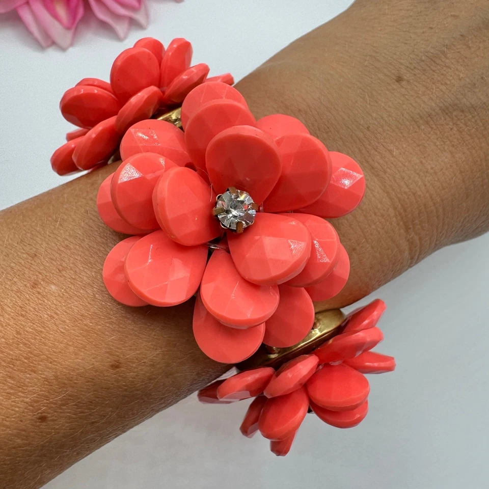 J. Crew Salmon Color Chunky Flower Bracelet Statement Signed Rhinestone Brass - Image 4 of 4
