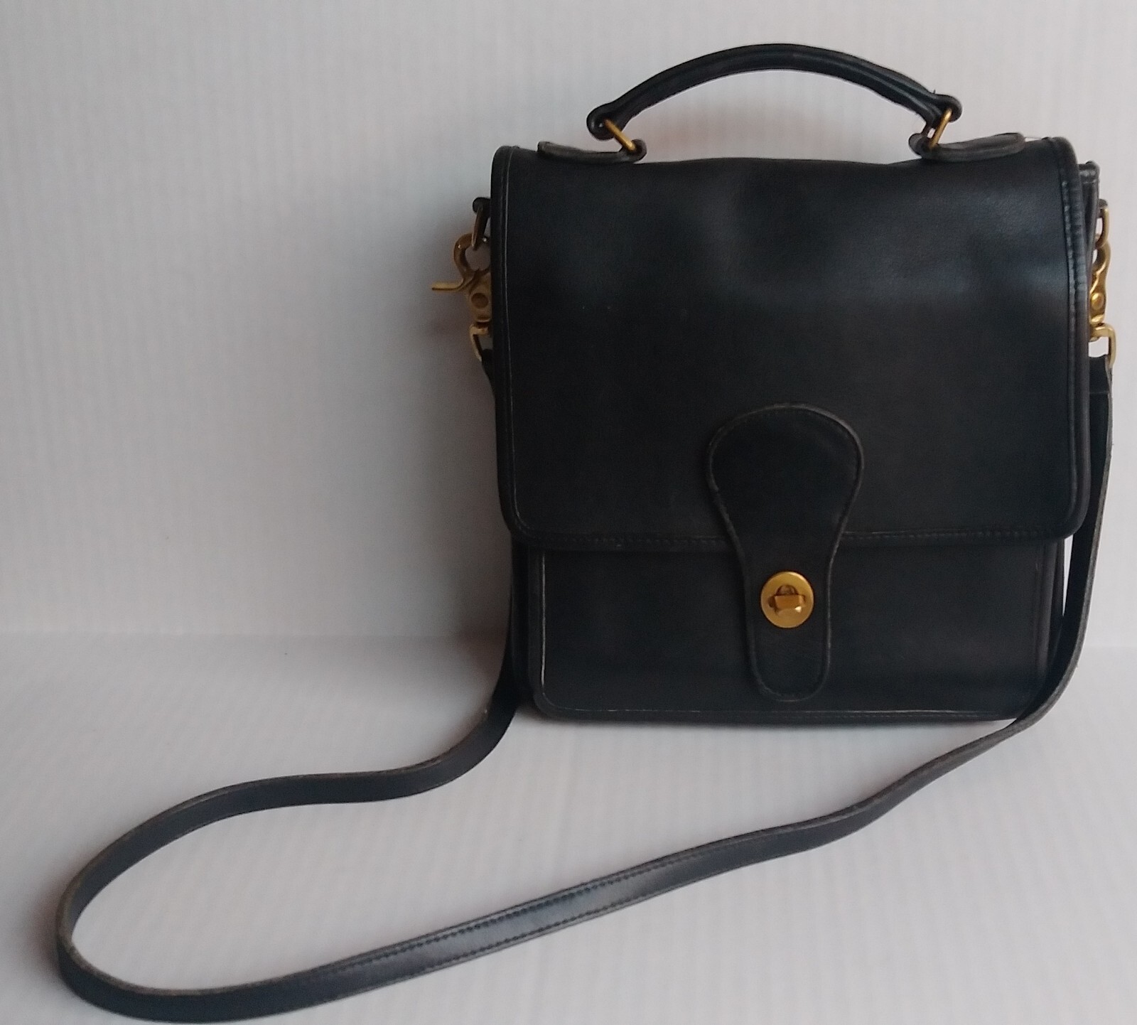 Coach Vintage Willis Station Top Handle Shoulder Cros… Gem