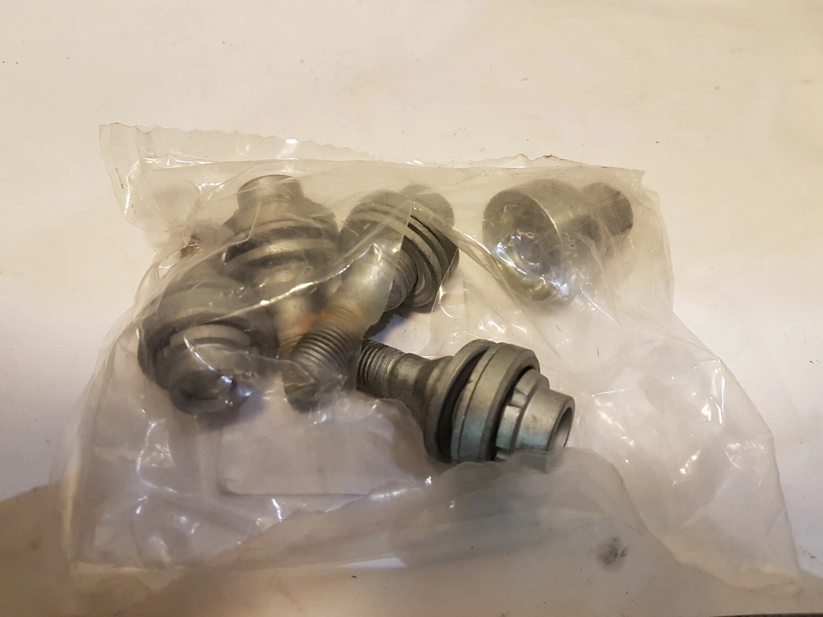 Details more than 124 locking wheel nut key bag latest esthdonghoadian