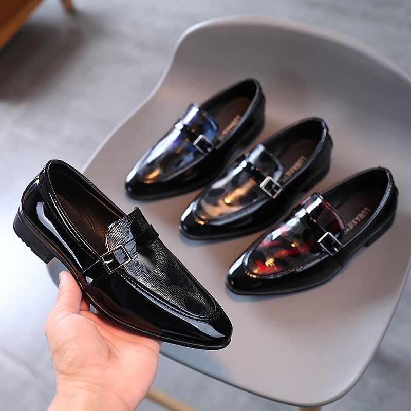 Buy online Black Patent Leather Slip On Ons from Formal Shoes for Men by  Shoe Island for ₹699 at 30% off | 2024 Limeroad.com