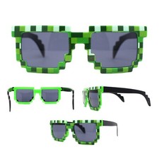 Gafas de sol pixeladas con borde de cuerno verde pixelado de 8 bits Pixel Video Gamer