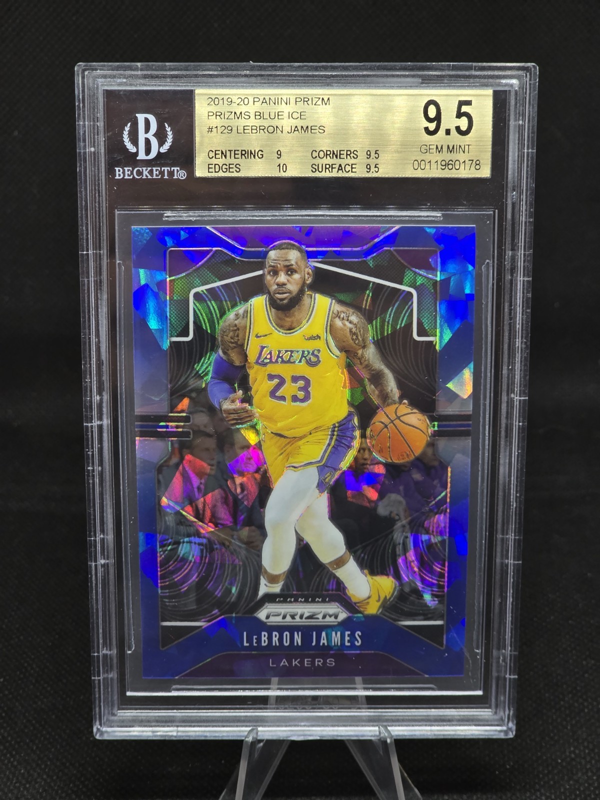 2019-20 Panini Prizm LeBron James #129 Blue Cracked Ice 99/99 BGS 9.5 Gem Mint