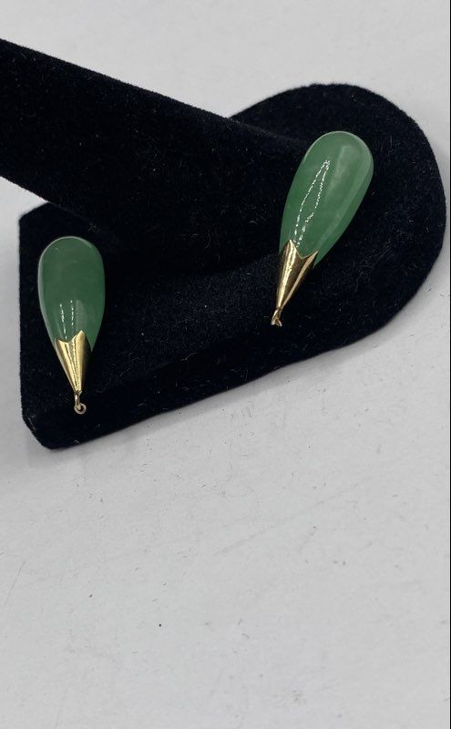 Green Jadeite Drop Earrings 14k Gold 1" Drop 4.4 g For Repair