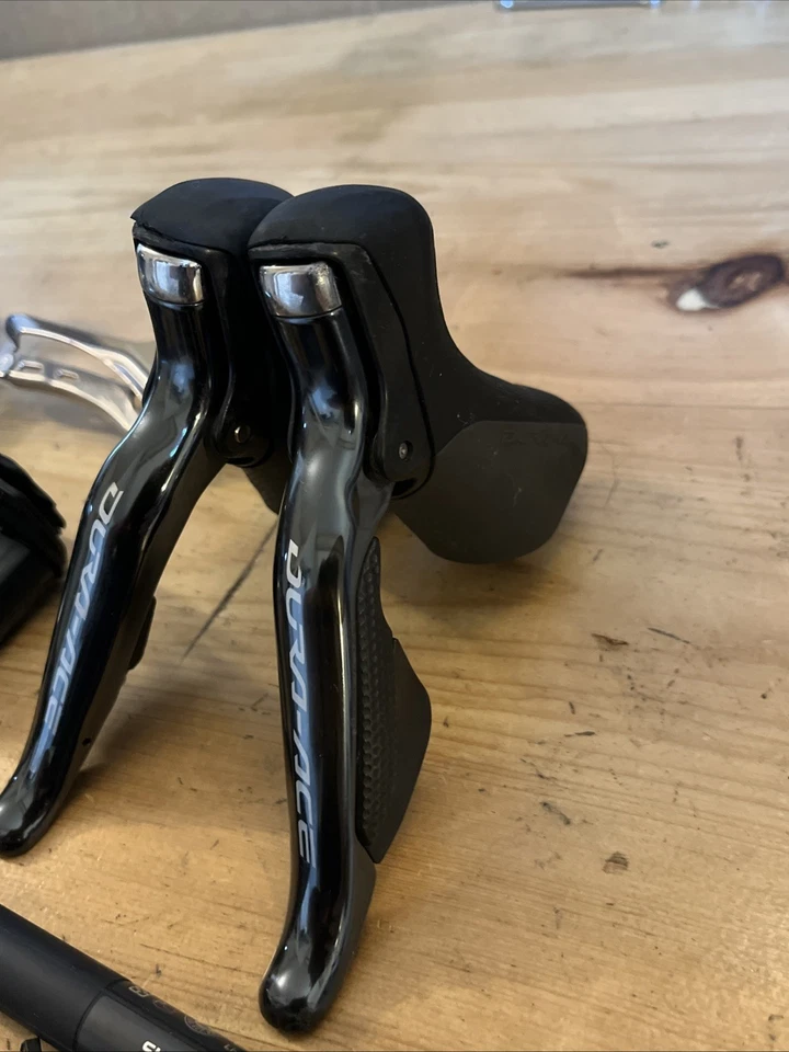 Shimano DURA ACE 9070 Di2 11-Speed Road Bike RIM BRAKE Groupset - Image 2 of 4