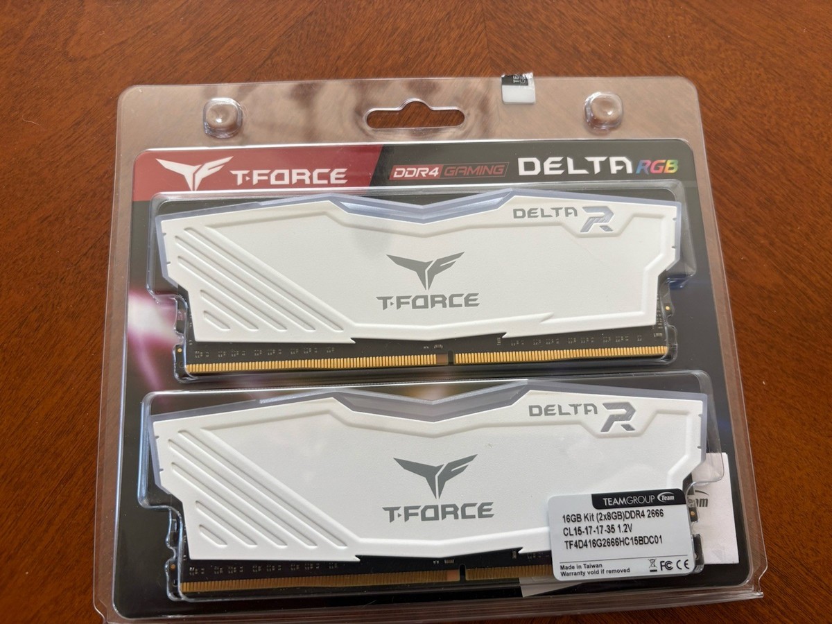 TEAMGROUP T-Force Delta RGB DDR4 2666 16GB (2x8GB) DIMM RGB