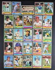 1976 Topps Baseball Set Break 25 Cards EX/MT Brooks Robinson