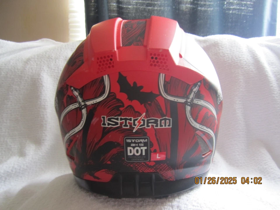 Motorcycle helmet - Image 4 of 4