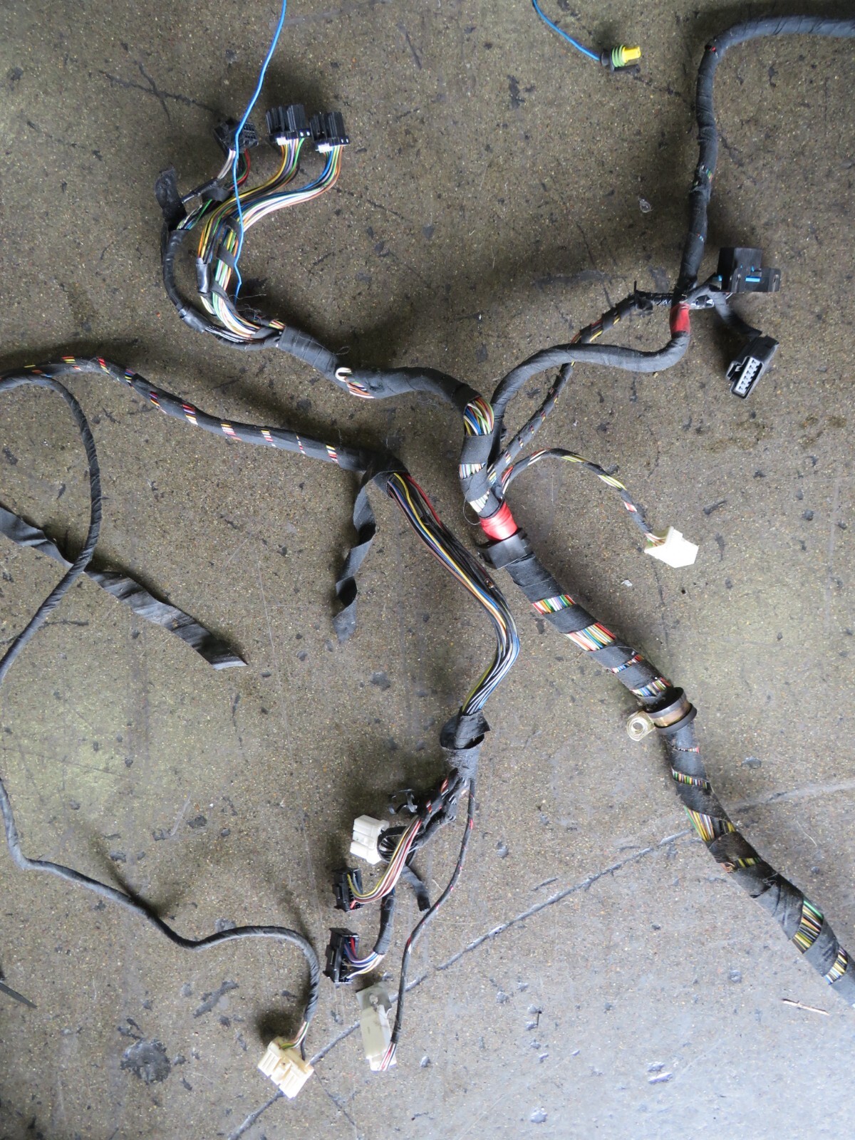 Ferrari 575, Passenger Compartment Wire Harness, Dmg, Used, P/N 193194
