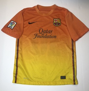 barcelona jersey qatar foundation