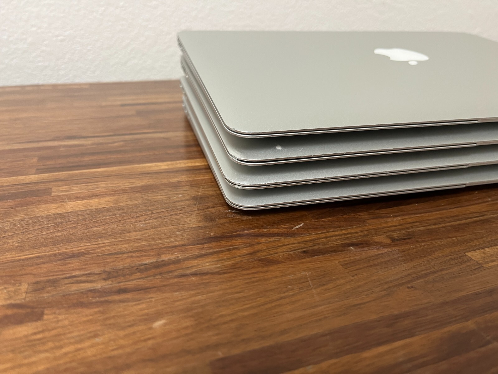 Apple MacBook Air 13" Early 2015 Core i5 1.6GHz 8GB RAM LOT OF 4 