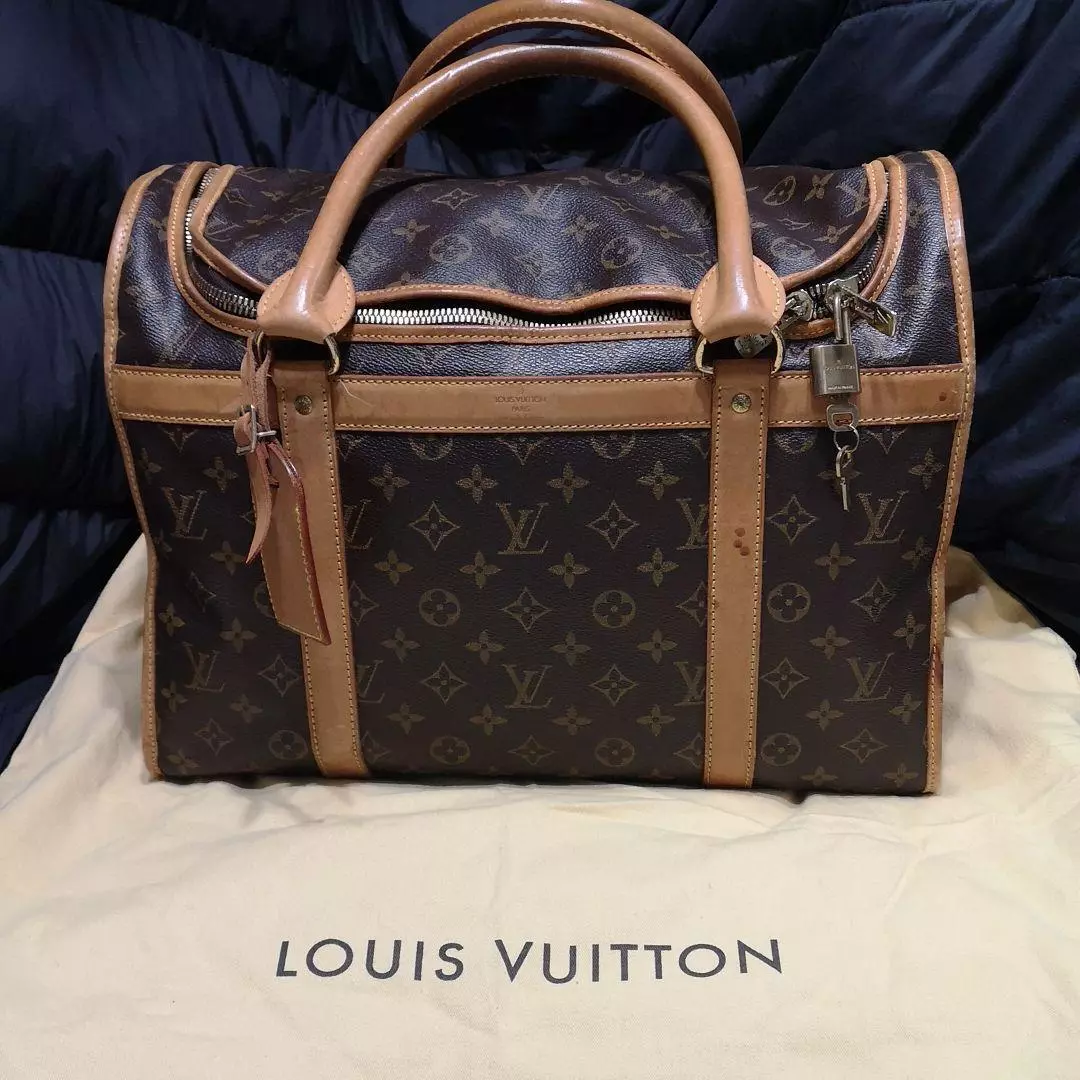 LOUIS VUITTON DOG CARRIER 40