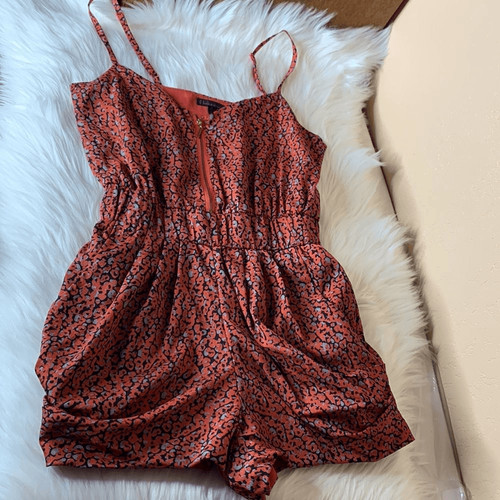 Lucca Couture Bubble Shorts Romper Size XS