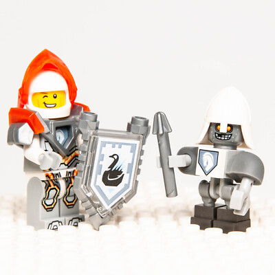 LEGO Nexo Knights Minifigures - Lance (nex076) & Bot (nex091