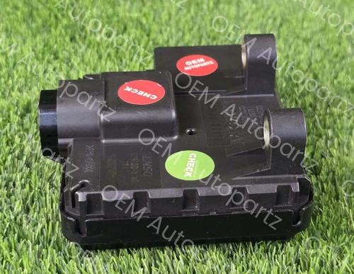 Toyota avalon 2016-18 Transmission Control Computer Module 89530-07110 Oem used - Picture 5 of 15