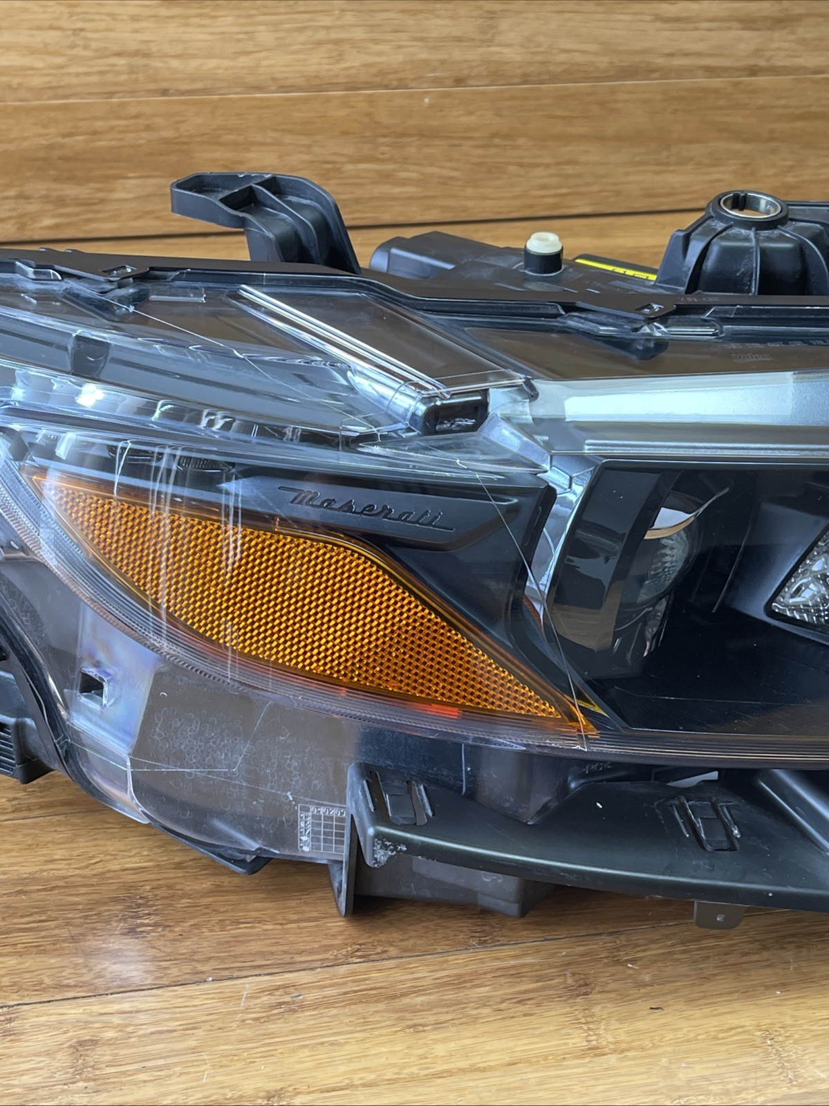 2017-202 Maserati Levante M161 Front Right Xenon Headlight Lamp Assembly OEM