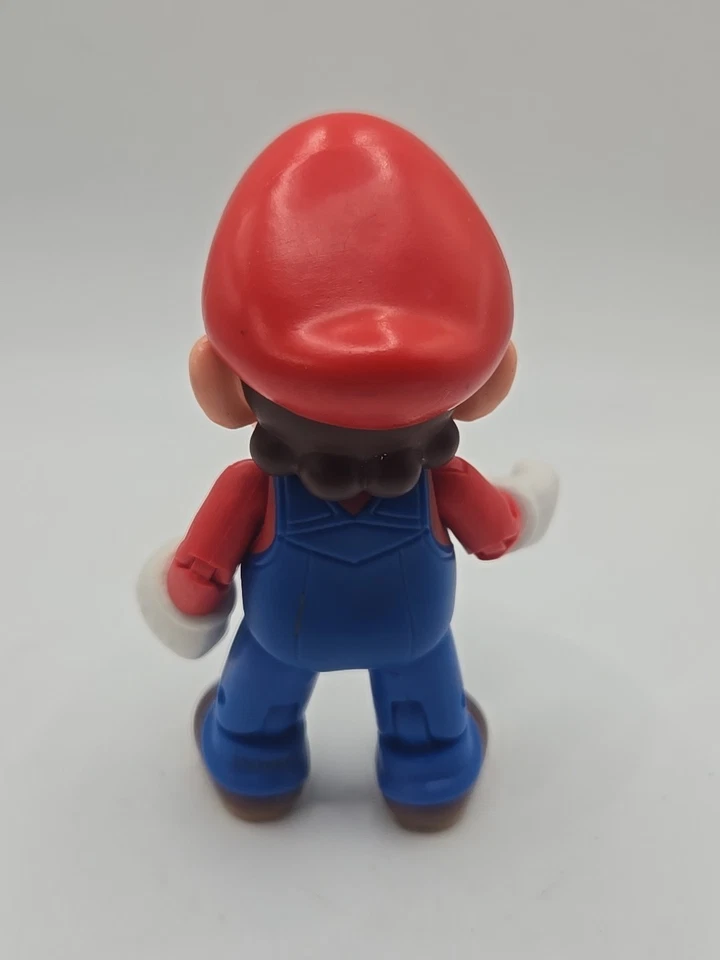 New World of Nintendo Star Power Mario 4" 2-5 Action Figure Jakks Pacific - Image 3 of 3