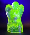 Boyd's Crystal Art Glass ANGEL #22/2 CIDER 11-24-10 Glows Praying 4-1/4" NOS — photo 3
