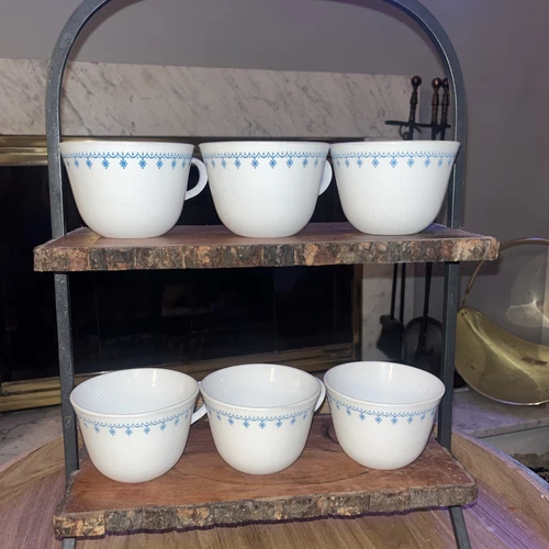Vintage Corelle Livingware by Corning “Snowflake Blue” Set of 6 Coffee Tea Cups