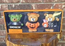 Ghoulish Teddy Bears in Halloween Costumes Figurines New