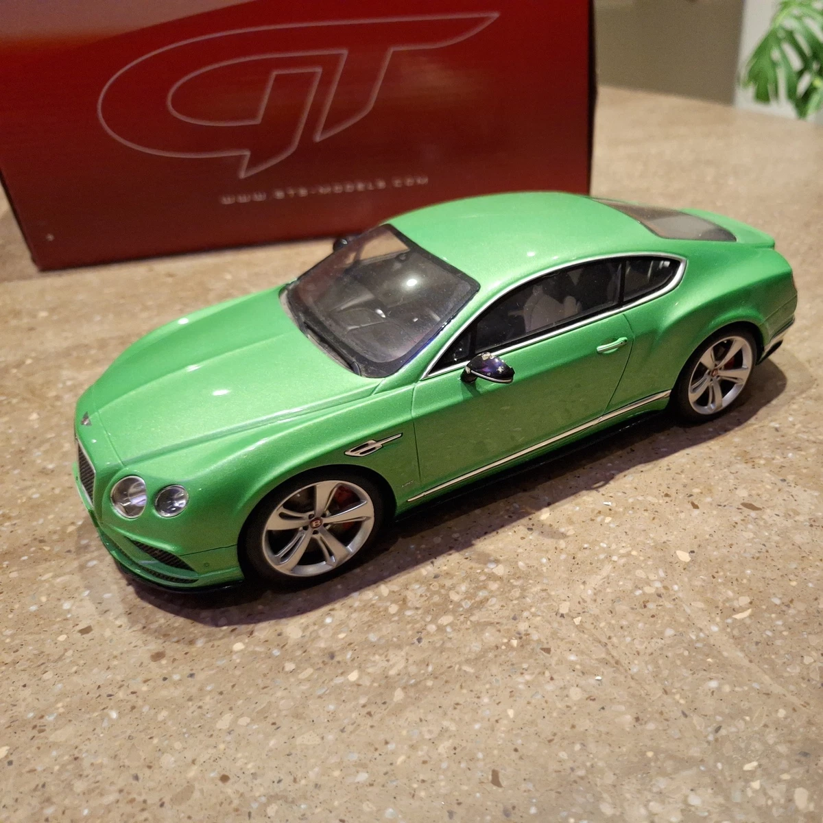 京商　ベントレー　GTspirit ダークグリーン 1/18 GTspirit Bentley 1:18 Scale Diecast & Toy Vehicles for sale | eBay