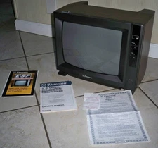 Emerson TC1365B 13" CRT TV Retro Gaming 1993 Simulated Woodgrain