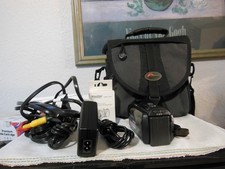 Panasonic HDC-TM80 2 baterries, charger, case, 16GB SSD (Pre-Owned)