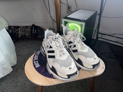 Balenciaga adidas triple s - Gem Balenciaga adidas triple s - Gem