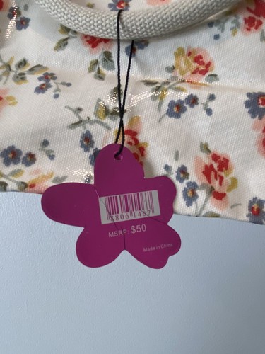 Esbag Collections White With Floral Pattern. 16’’w - 91/2’’ L - Picture 5 of 5