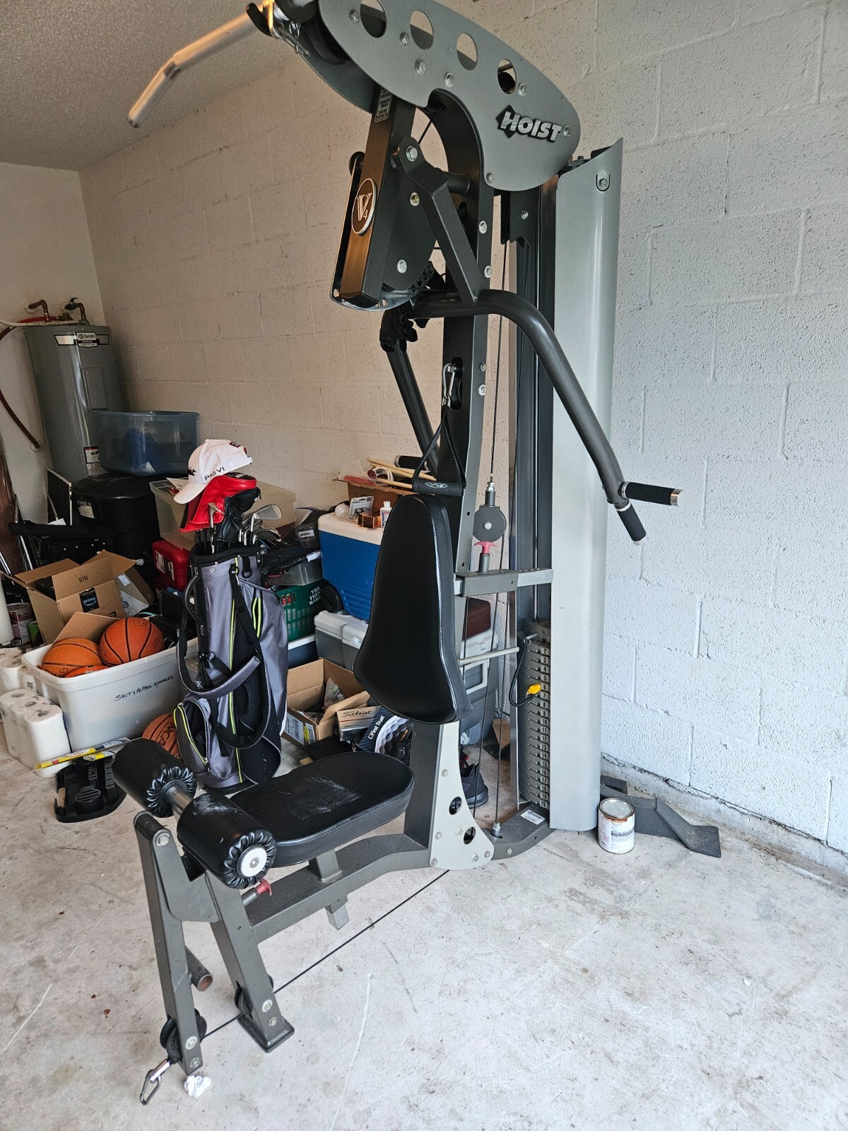 Hoist V4 Elite Multi-Gym without leg extension