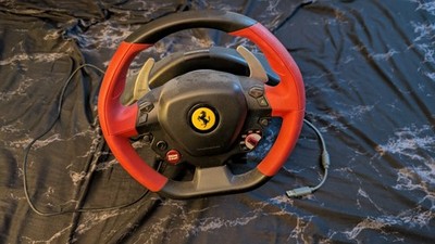 Thrustmaster Ferrari 458 Spider Racing Wheel Xbox