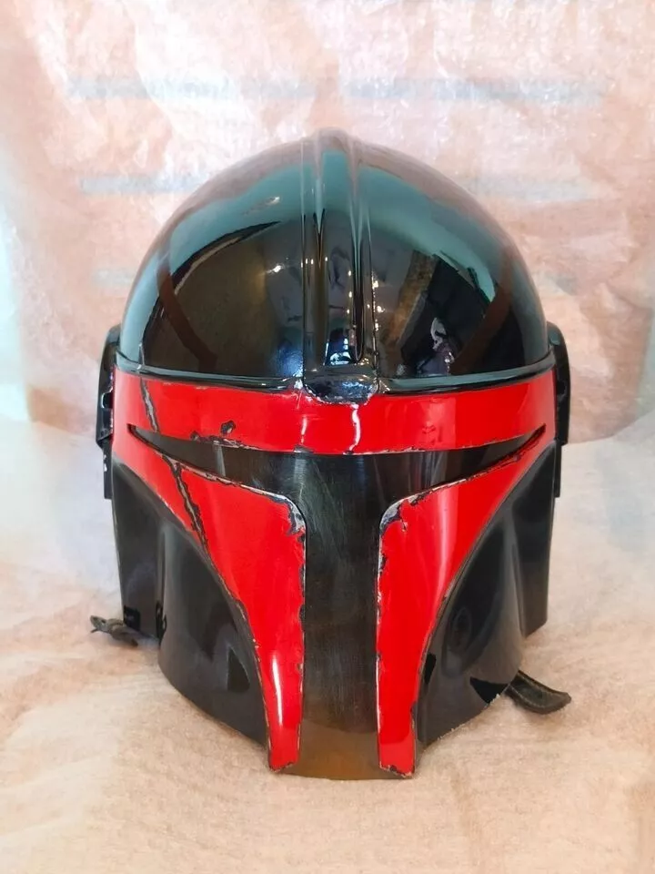 BUCKRABBITS PRINT OF MANDALORIAN HELMET STAR WARS helmet