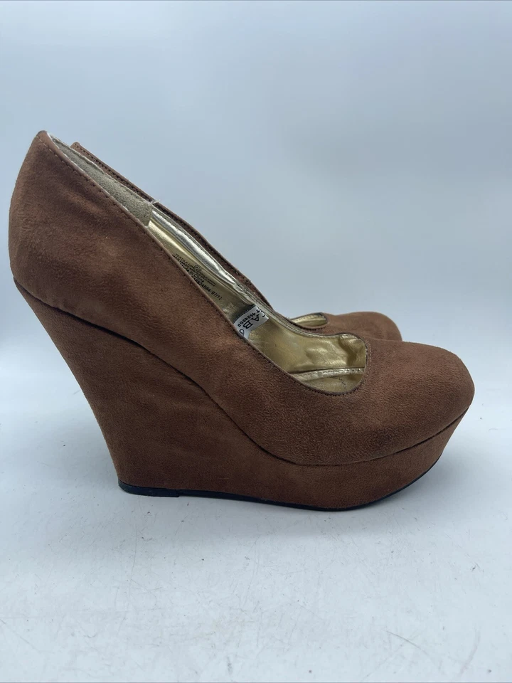 Tacones sin cordones Mossimo para mujer color tostado imitación gamuza plataforma cuña talla 9,5 Foto 2 de 4