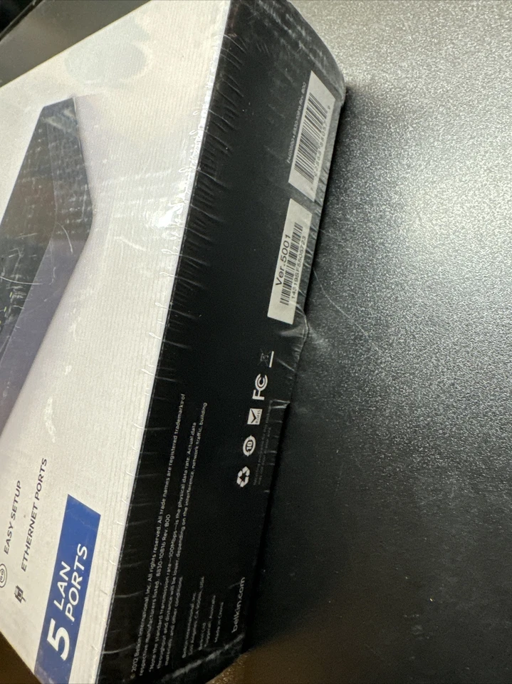 BELKIN Wired Network Switch 5-Port 10/100, NEW/Sealed - Image 2 of 4