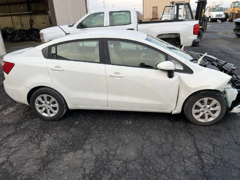 Kia Rio 2013 mangueras de líneas de freno Foto 4 de 4