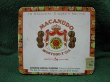 Vintage MACANUDO Cigar Tobacco Tin  W/ Tax Stamp   4 1/2" X 5"