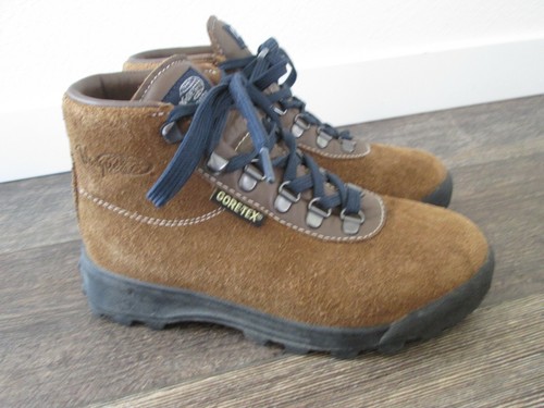 Vasque Womens Sundowner Hiking Boot GTX 