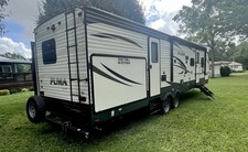2018 Puma Palomino 31-BHSS Travel Trailer