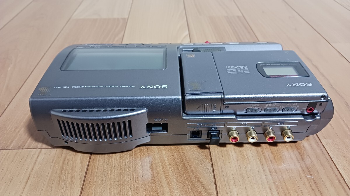 SONY MZS-R4ST Portable Mini Disc Recorder Walkman Station AC 100V