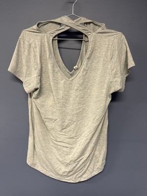 Wishlist Gray Short Sleeve V-Neck Cutout Back Top Size M 36x20