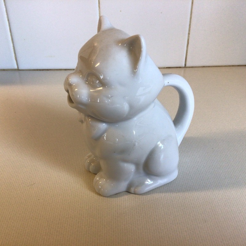 Vintage White Ceramic Cat-Shaped Creamer Pitcher - 4.5” Tall